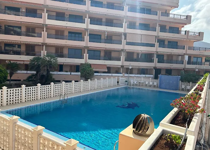 El Bucanero, Cristianos Los Cristianos (Tenerife)